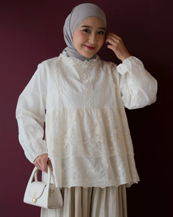 Zily Blouse