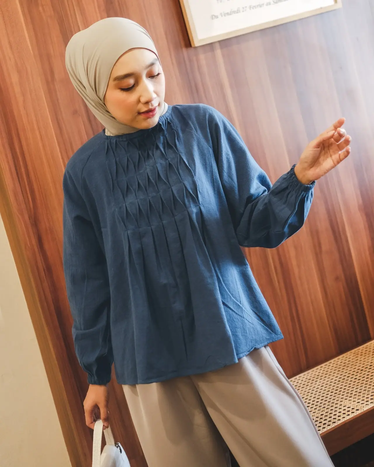 Alternative view of Fajlin Blouse Kode SK/CD