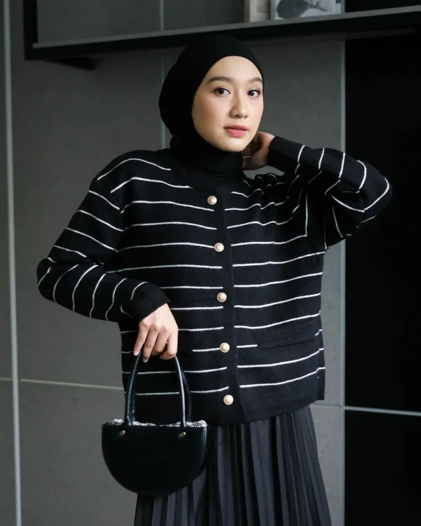 Richika Stripe Cardi foto 1
