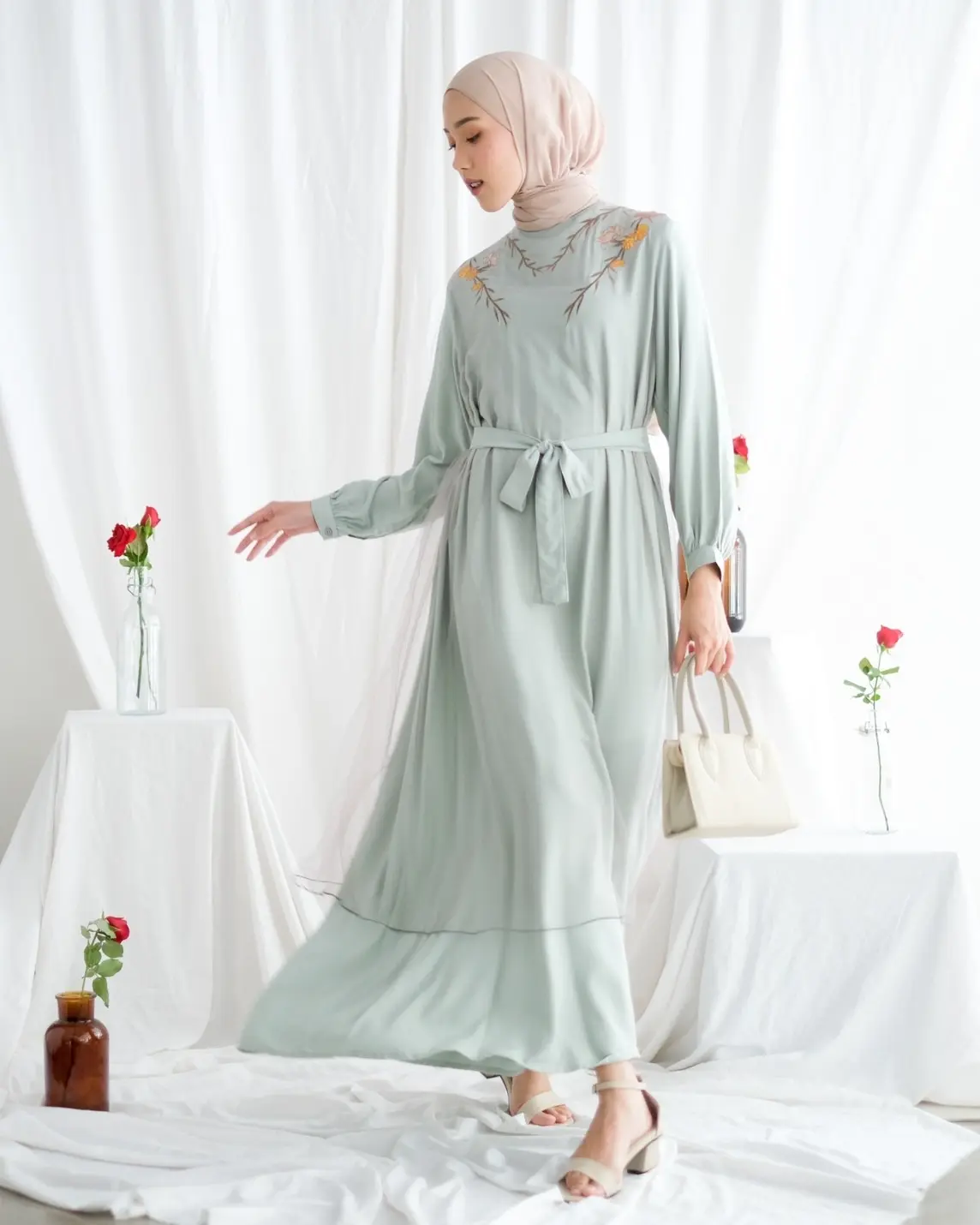 Ayura Longdress foto 8