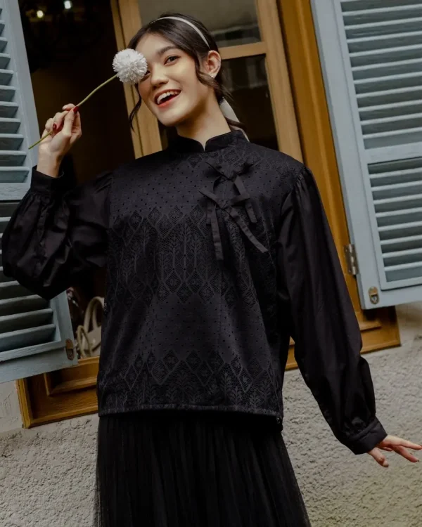 Belova Blouse foto 1