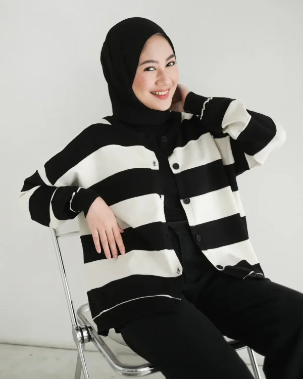 Dania Stripe Cardi foto 3
