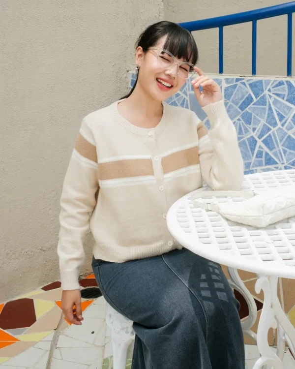 Oriwa Cardi foto 4