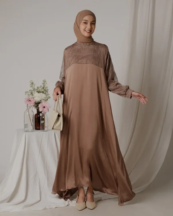 Quenisha Maxi Dress foto 8
