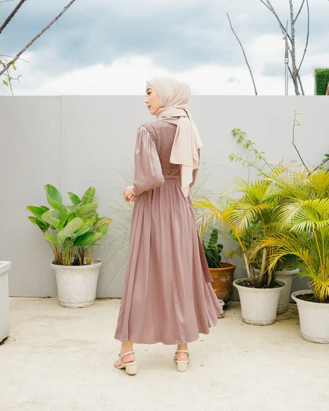 Amoera Maxi Dress foto 12