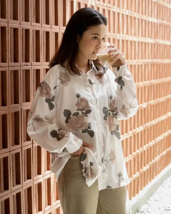 Rose Shirt foto 2