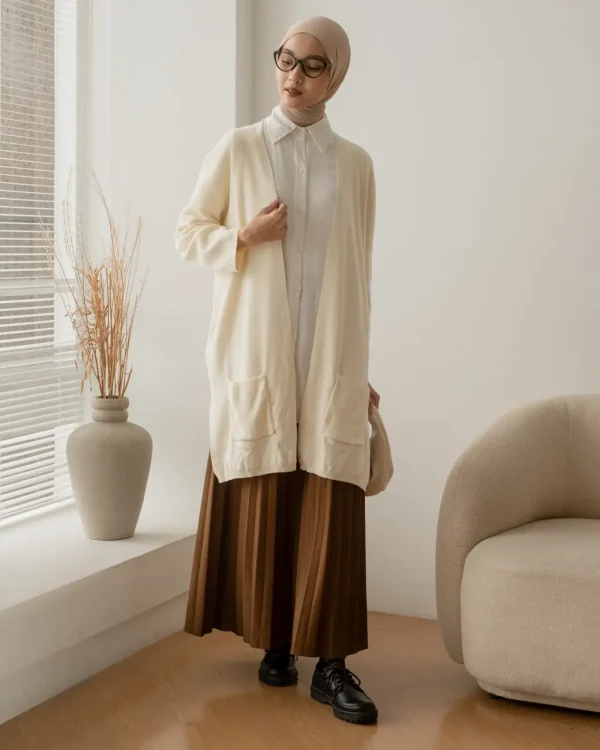 Shalone Cardi foto 9