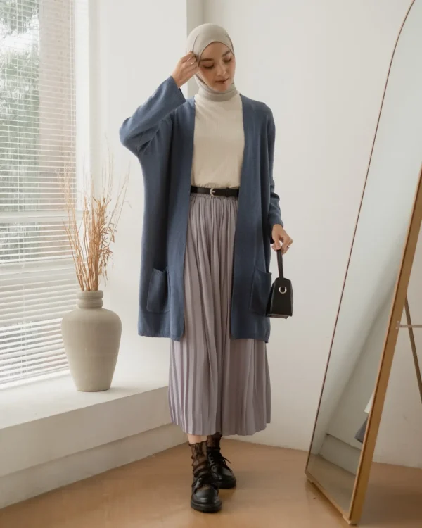 Shalone Cardi foto 6