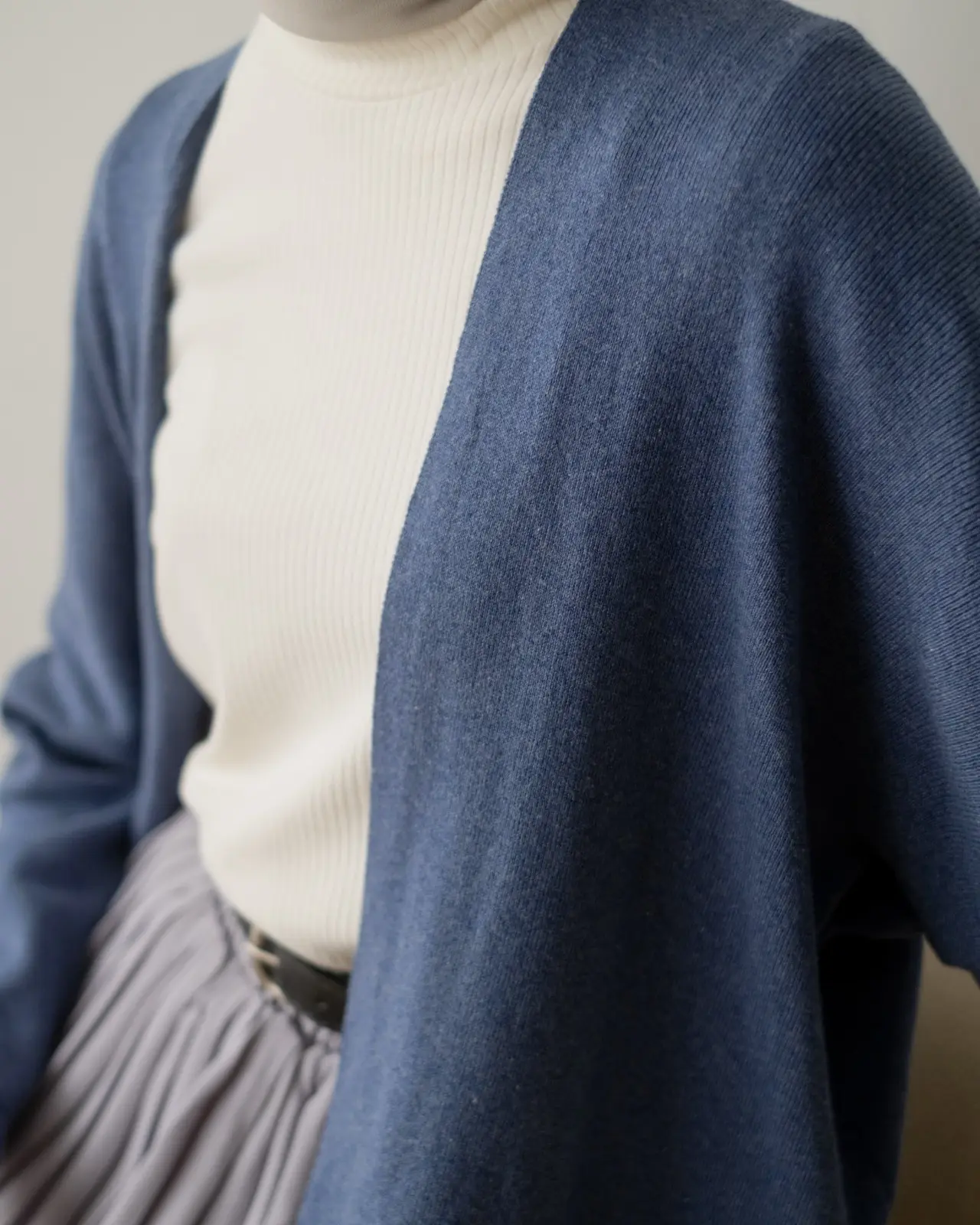 Shalone Cardi foto 7