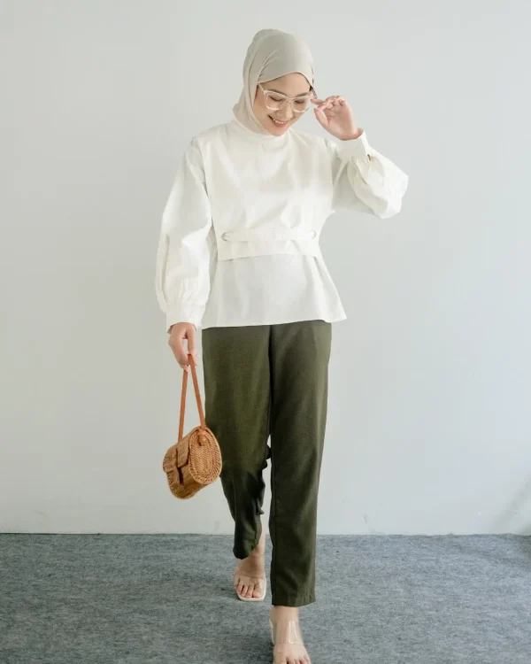 Castel Blouse foto 11