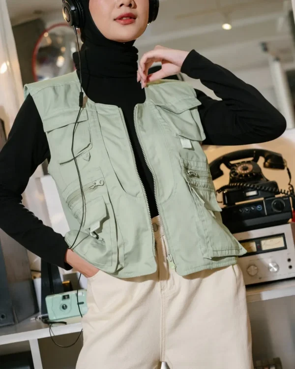 Darina Vest foto 13