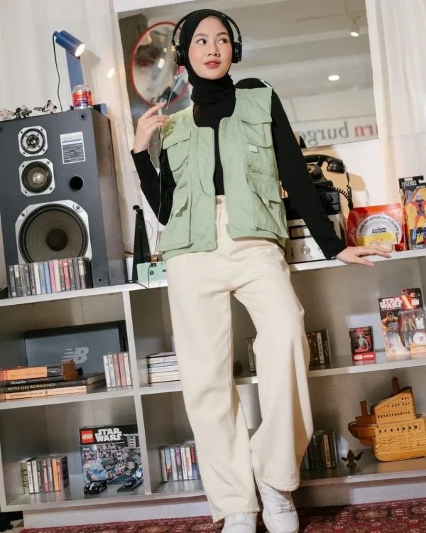 Darina Vest foto 12