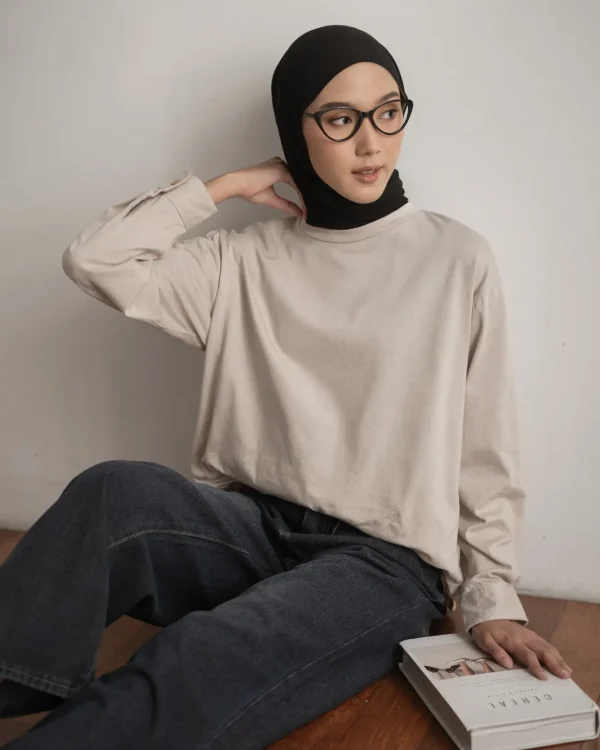 Farida Longsleeve foto 4