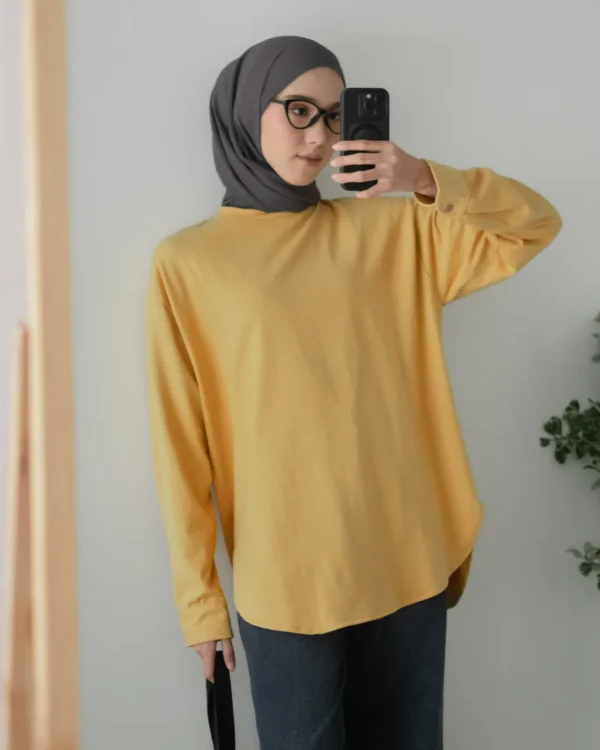 Farida Longsleeve foto 8
