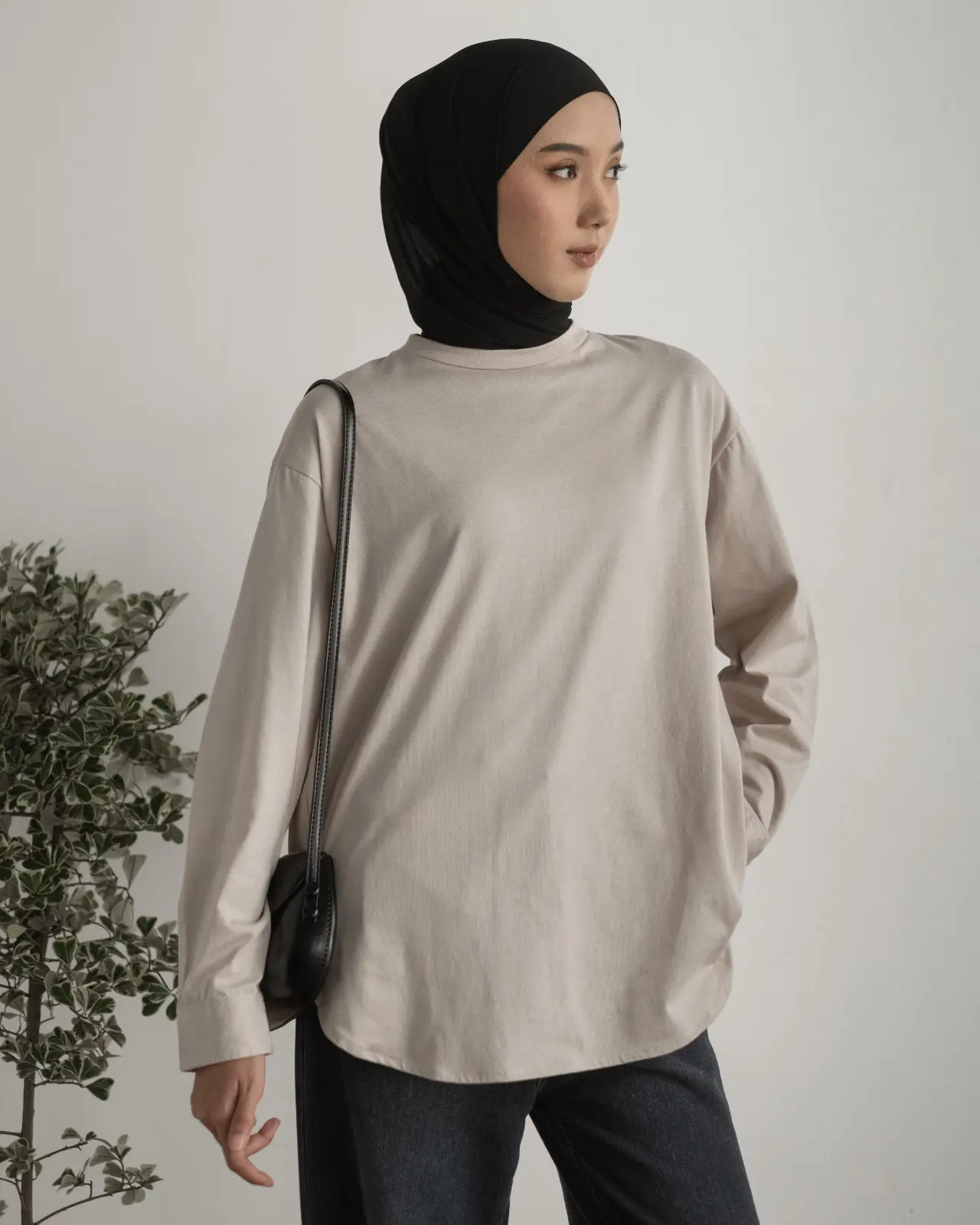 Farida Longsleeve foto 5