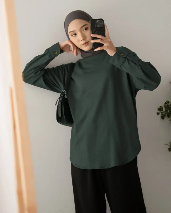 Farida Longsleeve foto 2