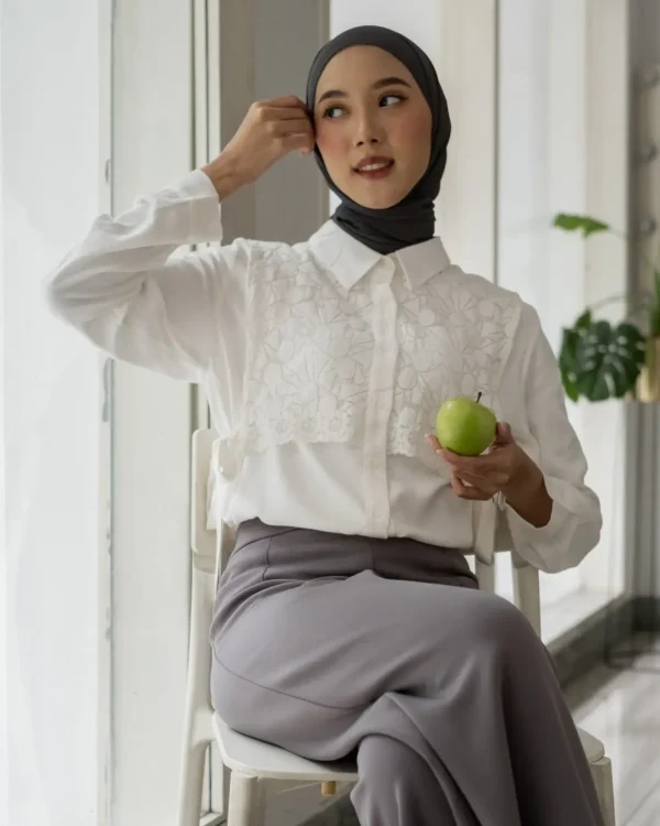 Briana Shirt foto 3