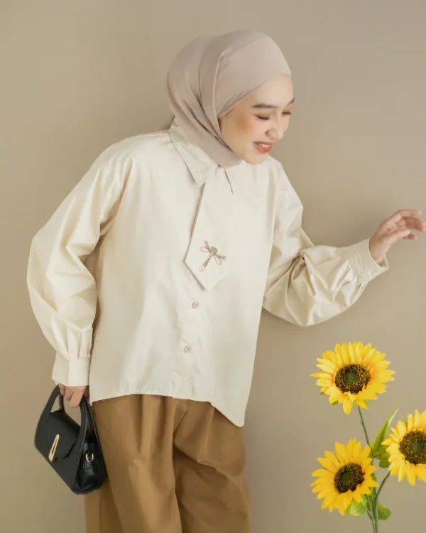Deana Shirt foto 2