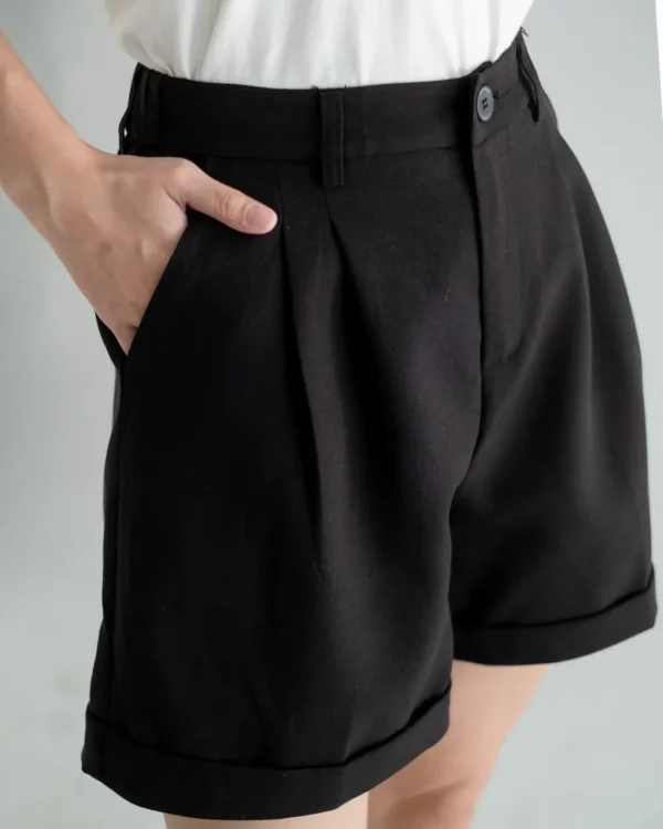 Janeva Short Pants foto 2