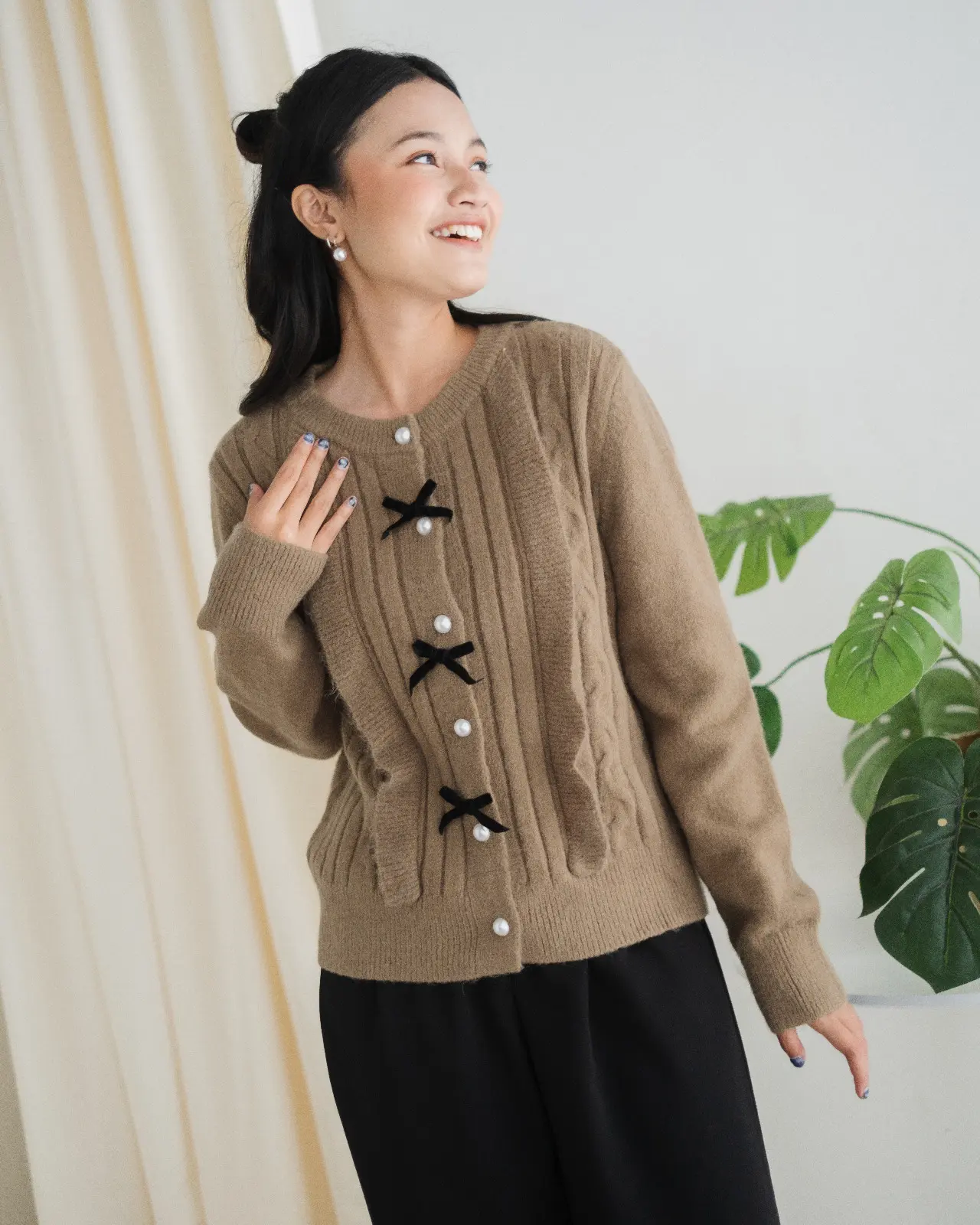 Xaisha Cardigan foto 8