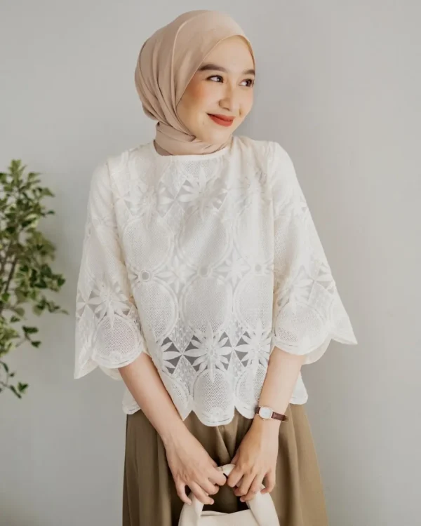 Berty Blouse foto 7