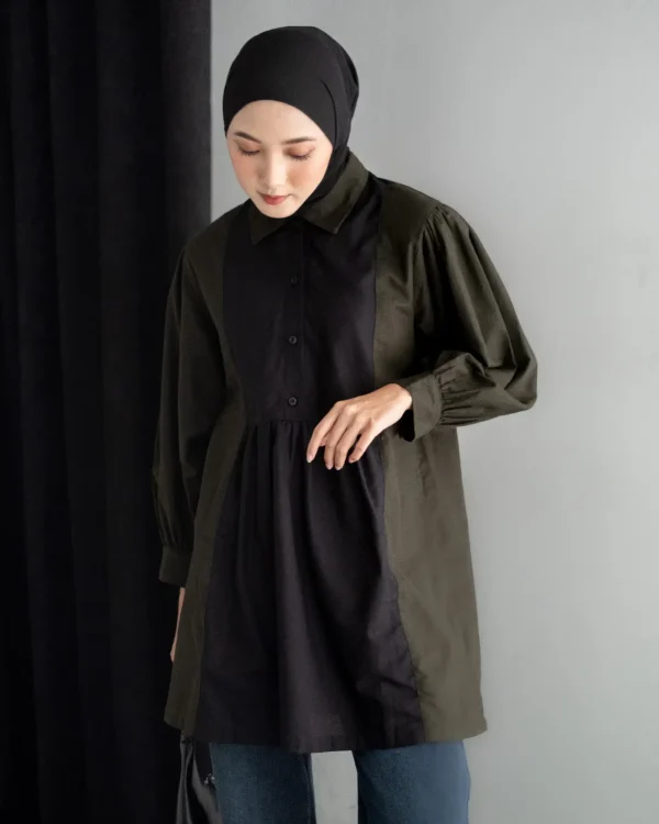 Nisrina Shirt foto 2