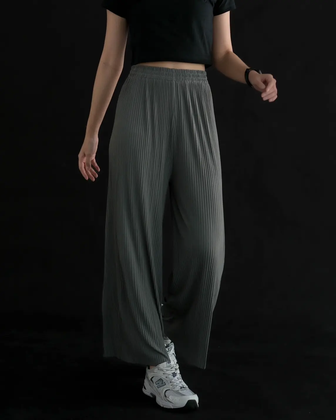 Ayeisha Plisket Pants foto 7