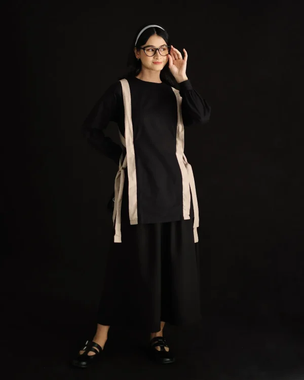 Irena Blouse foto 1