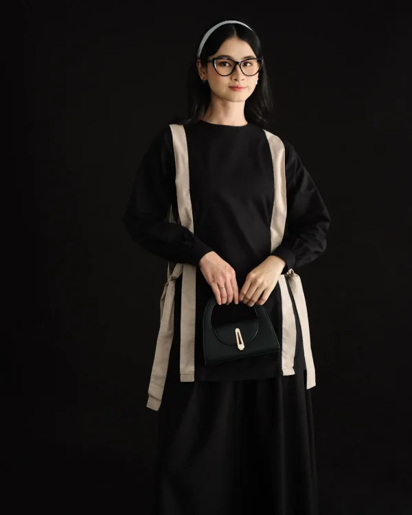 Irena Blouse foto 2