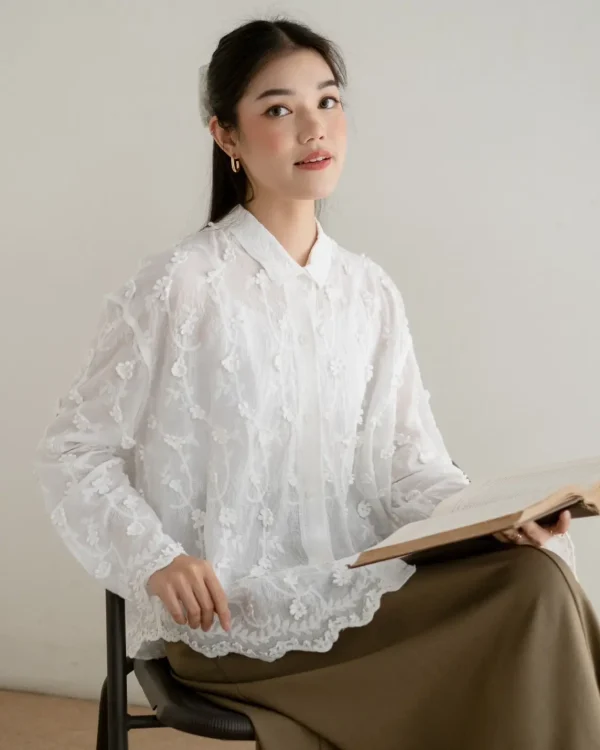 Trisya Shirt foto 1