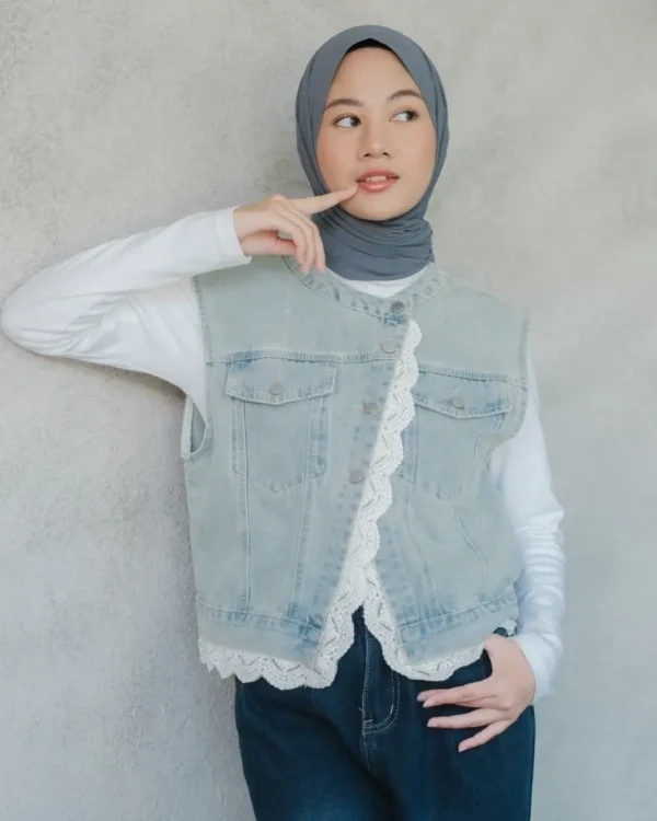 Radeya Denim Vest foto 2