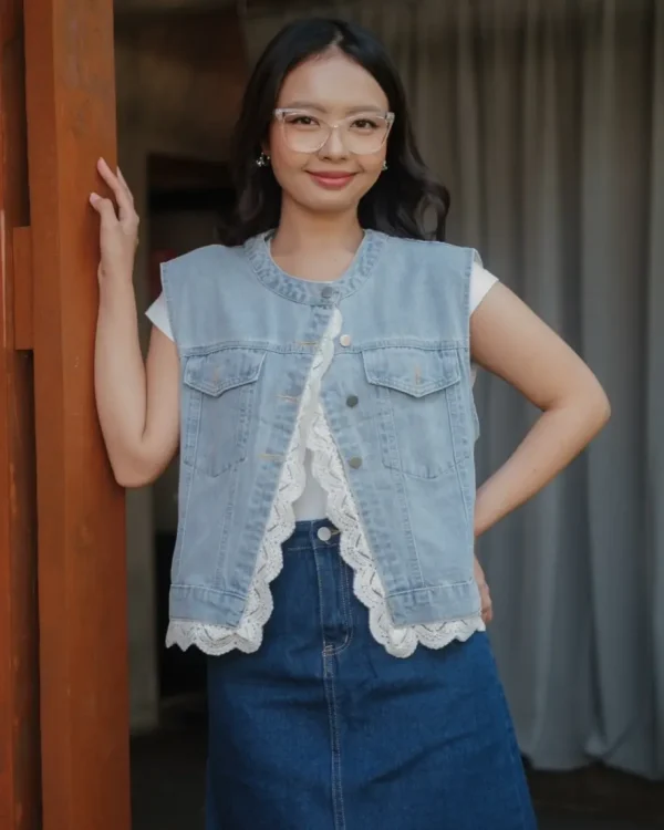 Radeya Denim Vest foto 3