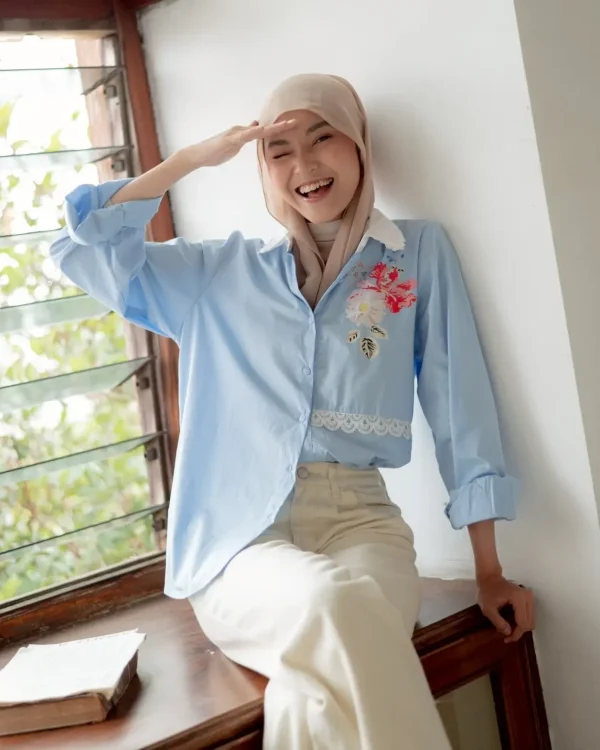 Safiya Shirt foto 1