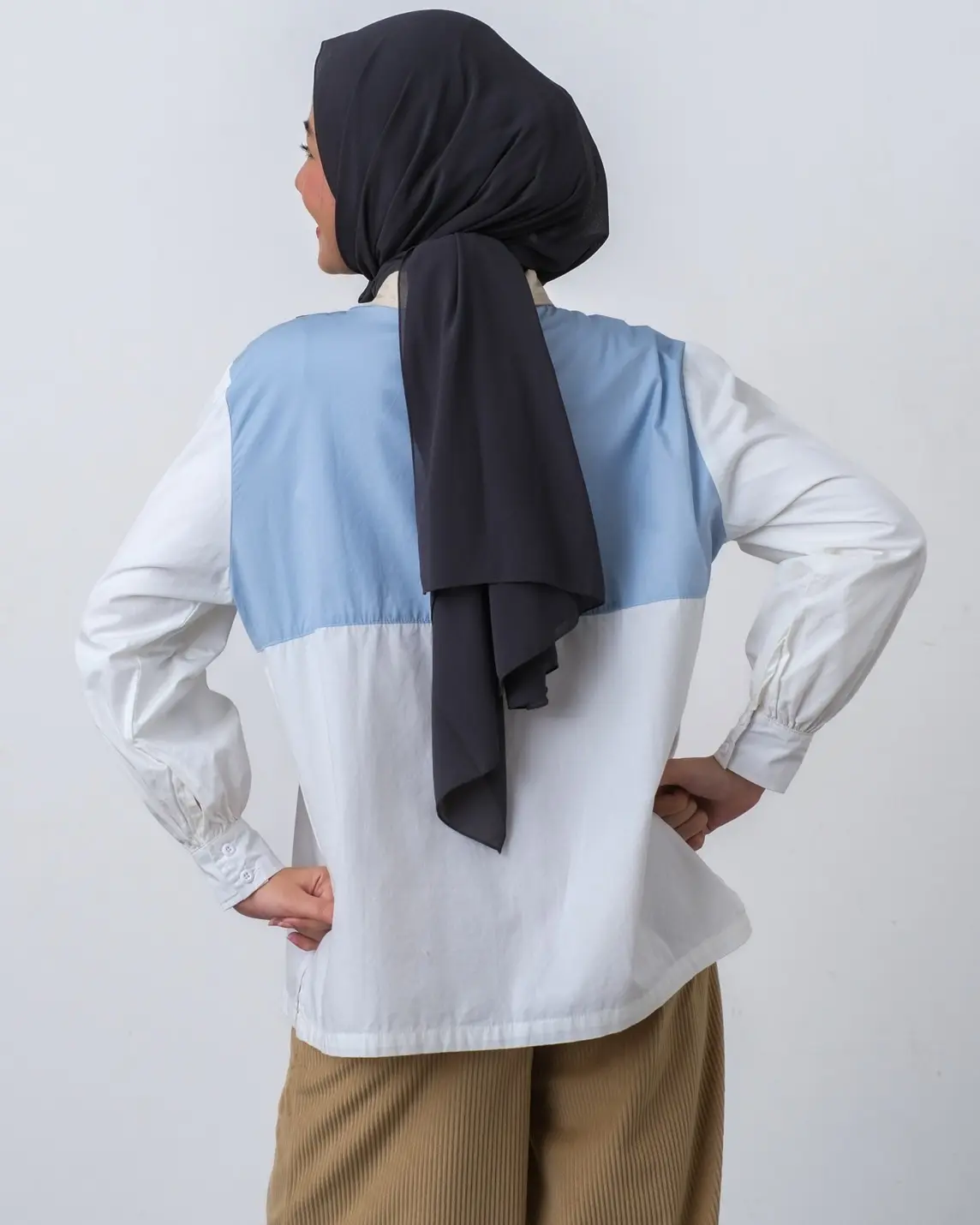 Jinji Shirt foto 4