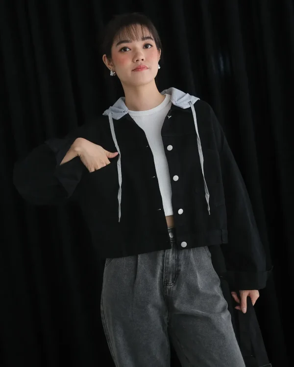 Unirka Denim Jacket foto 2