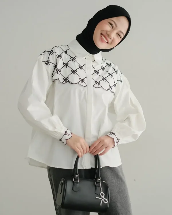 Ayara Shirt foto 1