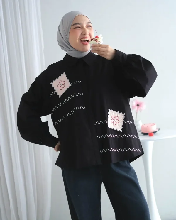 Bilsha Shirt foto 3