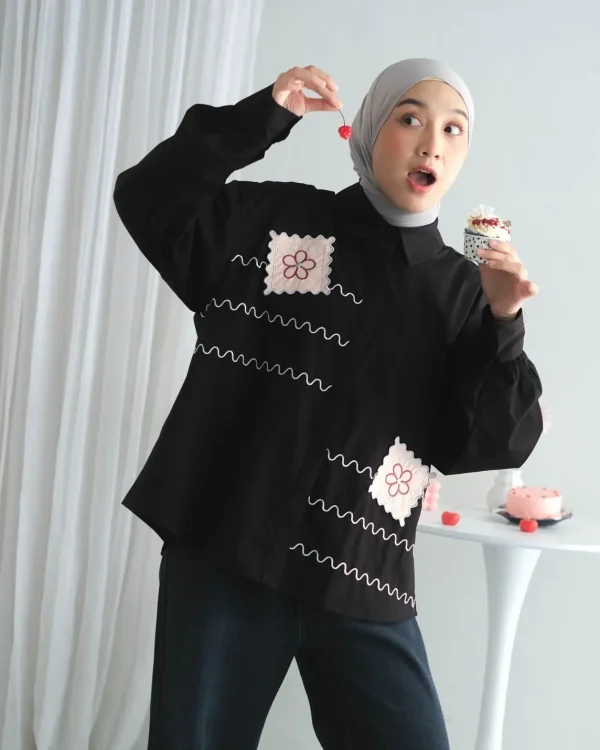 Bilsha Shirt foto 1