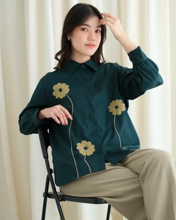 Nairu Shirt foto 1