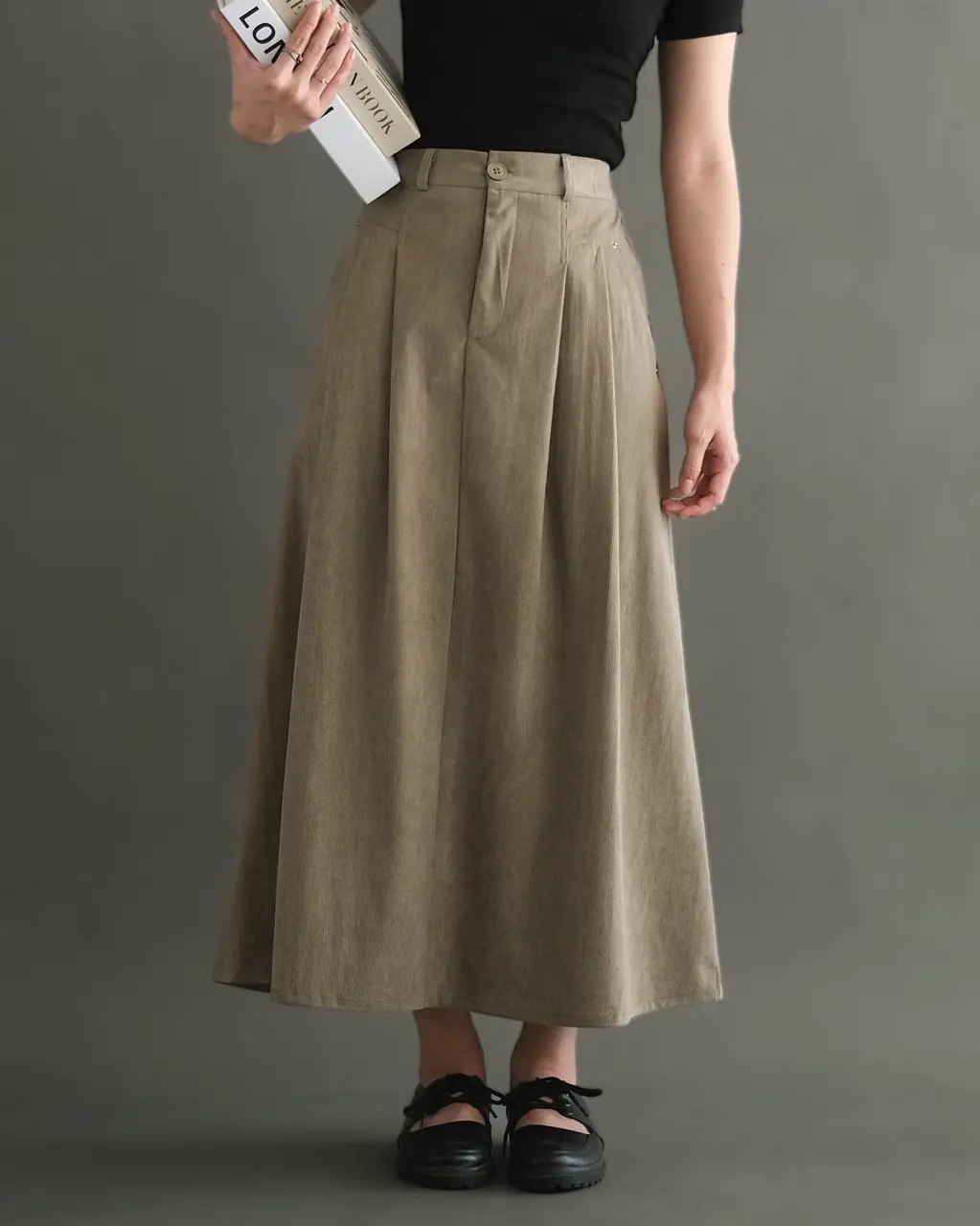 Ivelisa Corduroy Skirt foto 8
