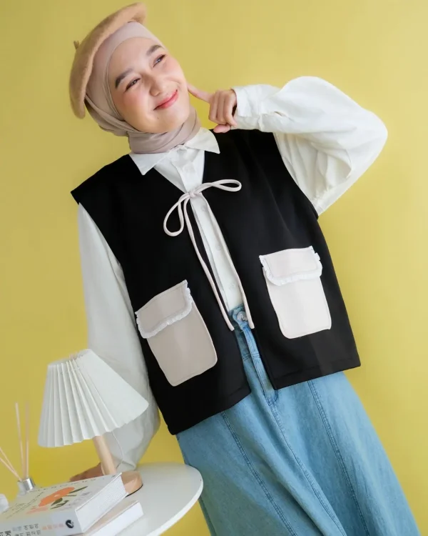 Juliet Vest foto 4