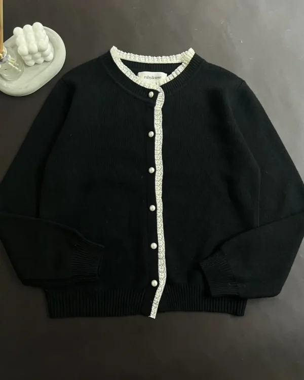 Iqala Cardi foto 2
