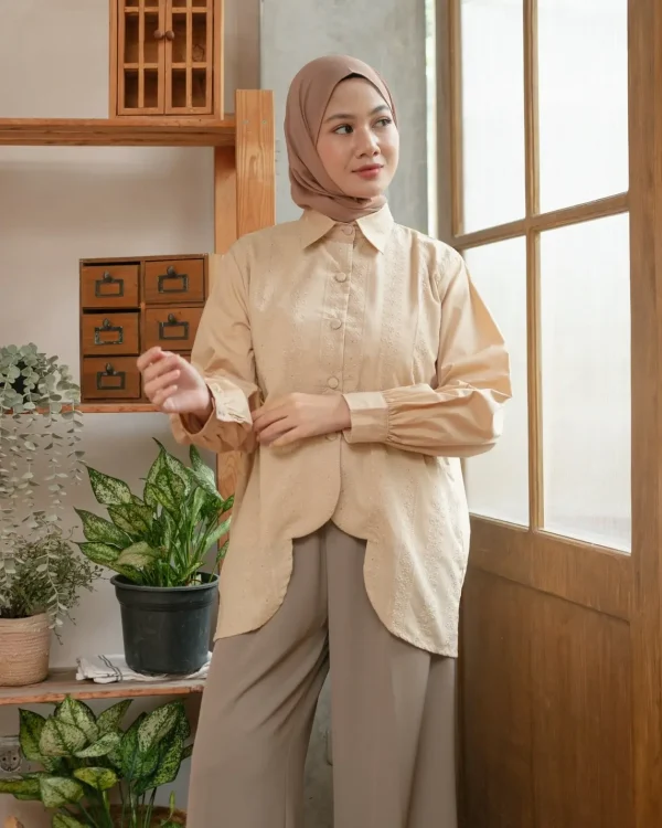 Nathanya Shirt foto 2