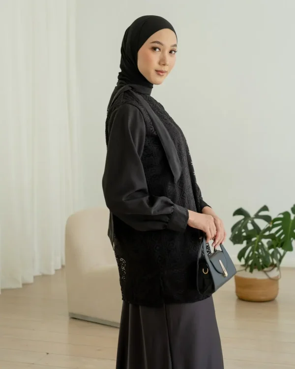 Tarisha Blouse foto 2