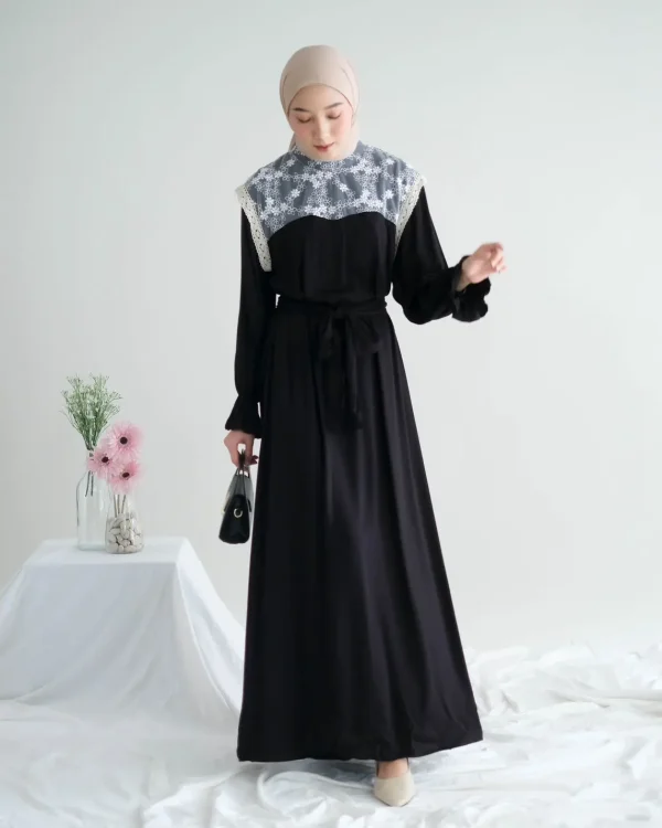 Atria Maxi Dress foto 2
