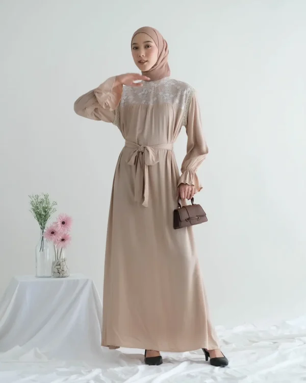 Atria Maxi Dress foto 6