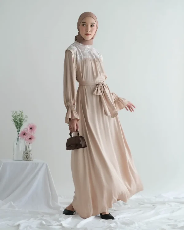 Atria Maxi Dress foto 7