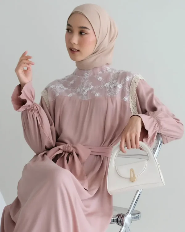 Atria Maxi Dress foto 9