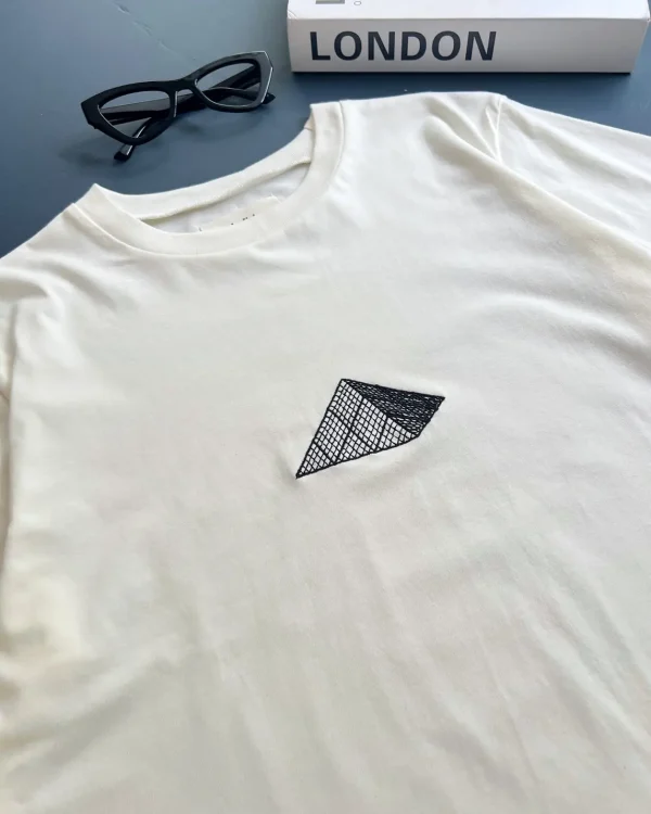Louvre T-Shirt foto 2