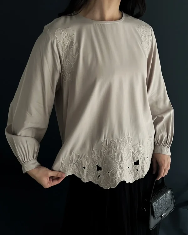 Charita Longleeve Khaki foto 2
